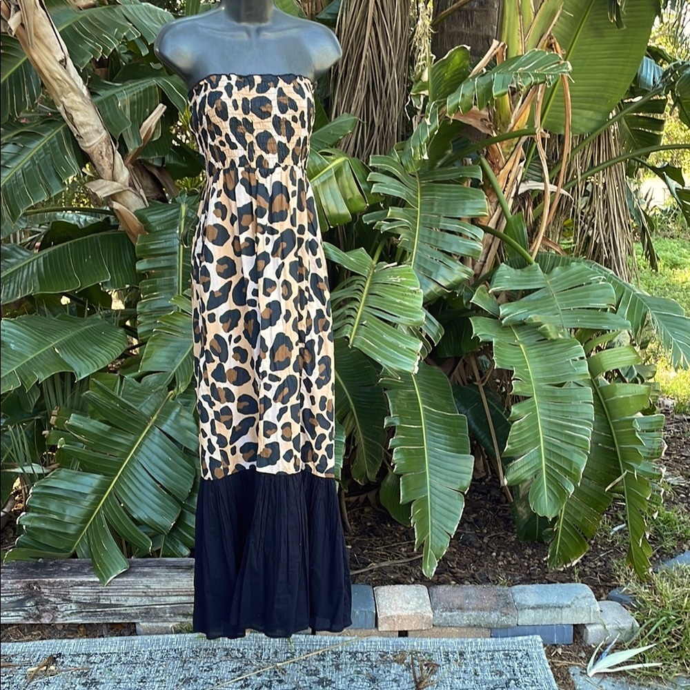 Leopard Print Strapless Maxi Dress